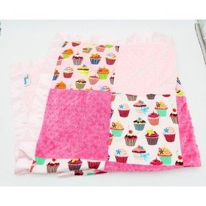 Family Ties Brand Cupcake Baby Crib Blanket Pink/Hot Pink Plush Satin Trim